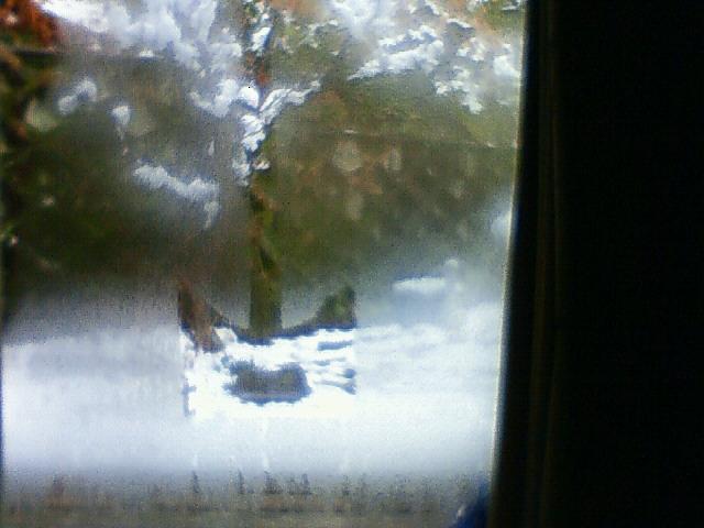 窓にまぶさびの滝.jpg
